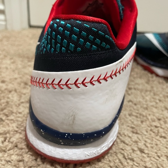 Nike CJ3 (Calvin Johnson) Flyweave Trainer Size 11.5 - Picture 5 of 8